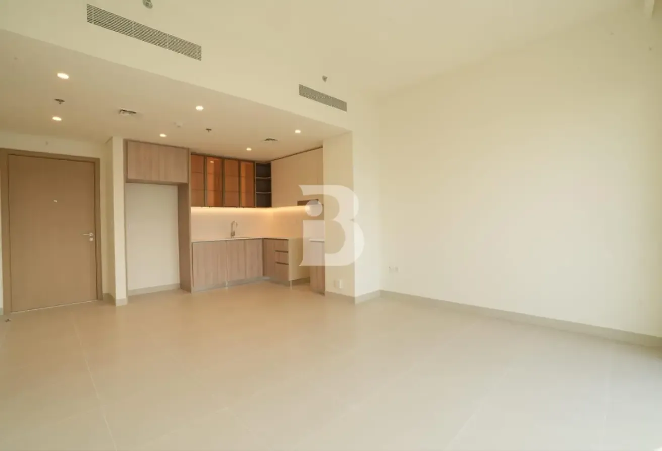 Brand New | Spacious Layout | Vacant Unit