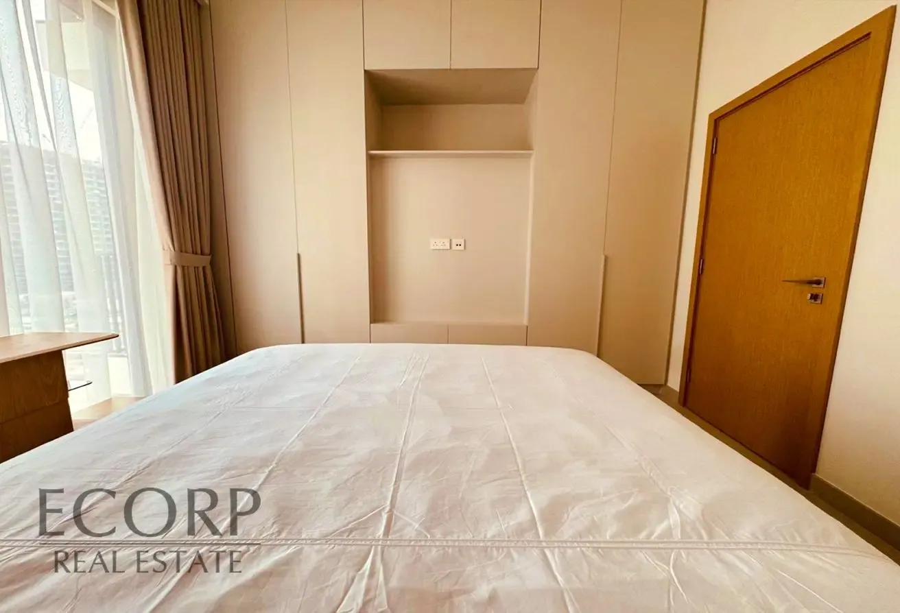 Fully Furnished | Ready to Move in | Bright