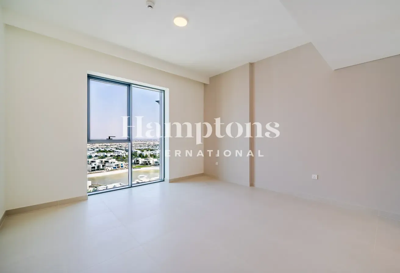 Brand New | Big Layout | Walking Distance to Mall
