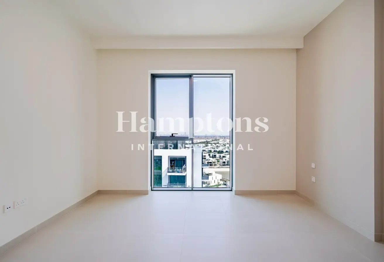 Brand New | Big Layout | Walking Distance to Mall