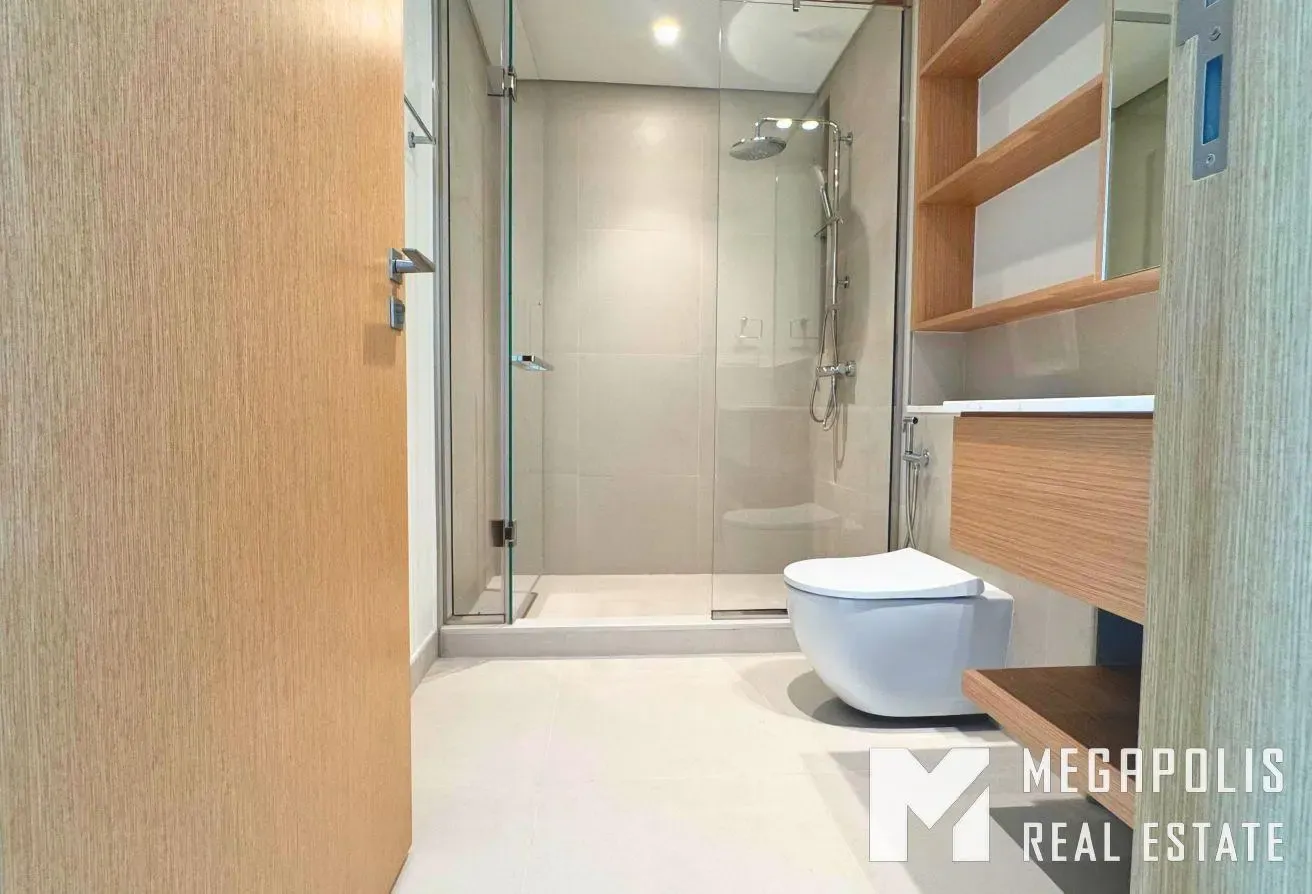 1BR | Next to Park | Open Villa Views