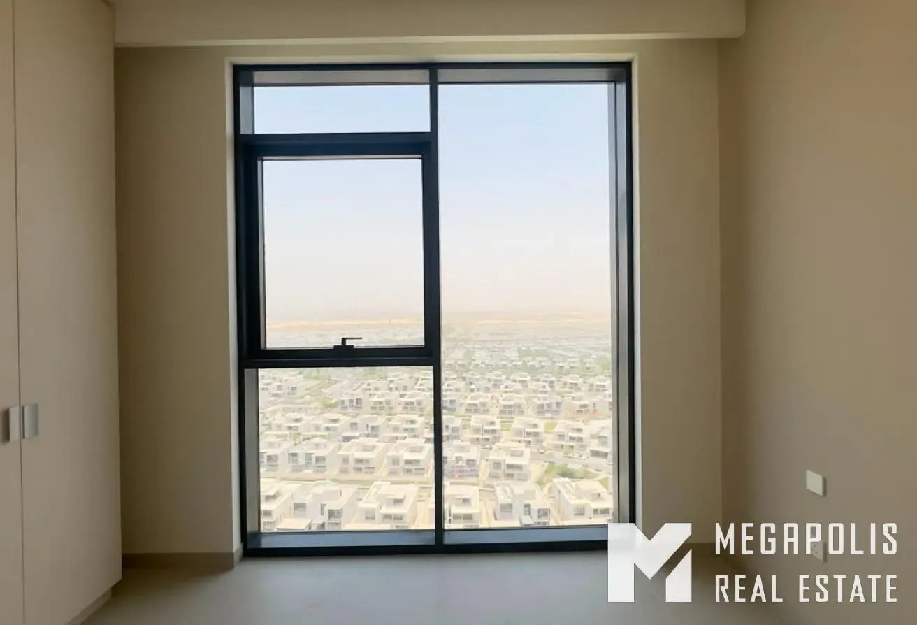 1BR | Next to Park | Open Villa Views