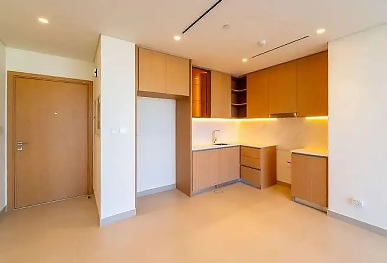 Vacant | Spacious Layout | Prime Location
