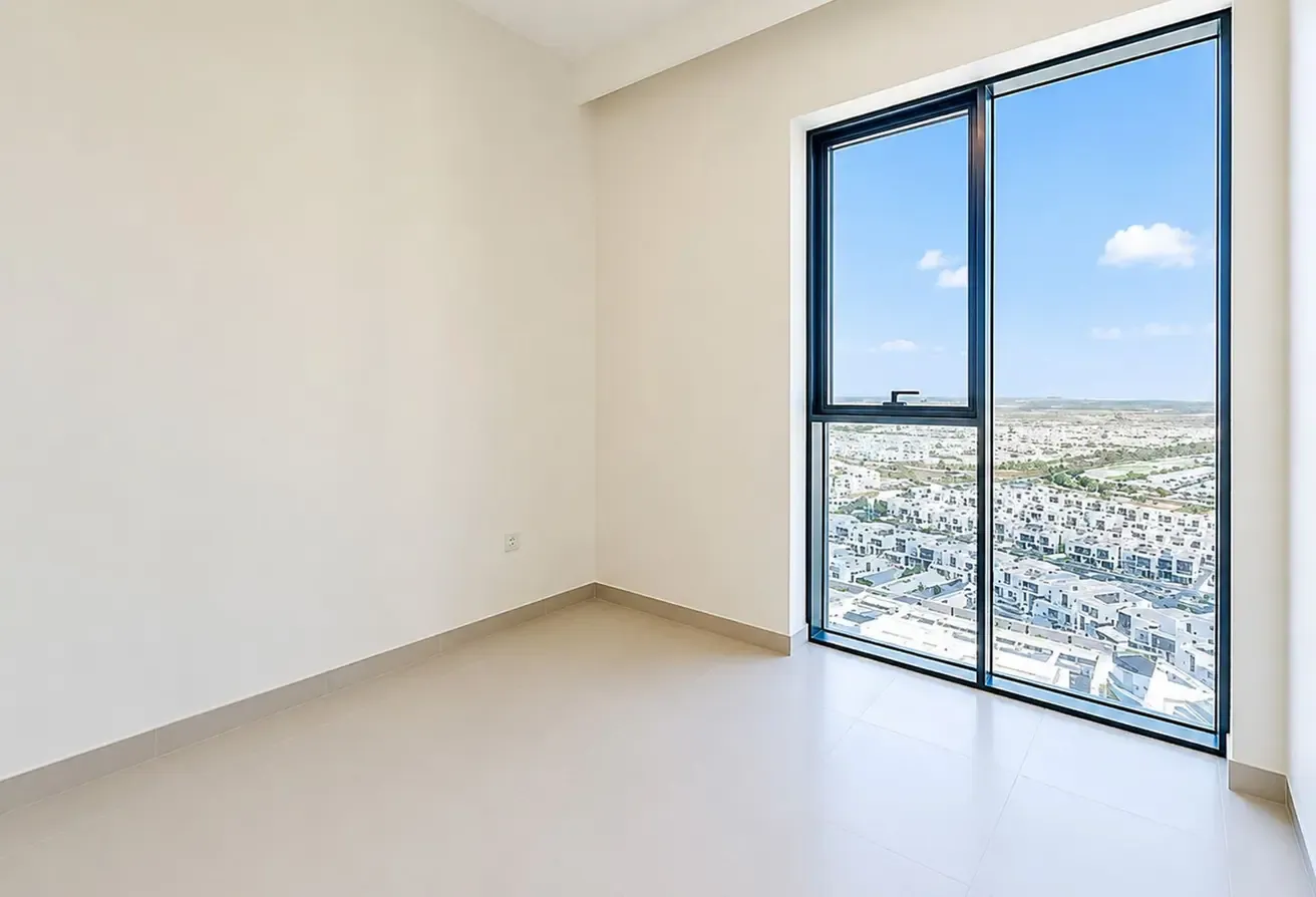 Vacant | Spacious Layout | Prime Location