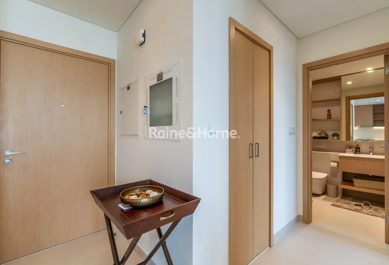 Stylish 1BR I Fully Furnished I Ready to Move In