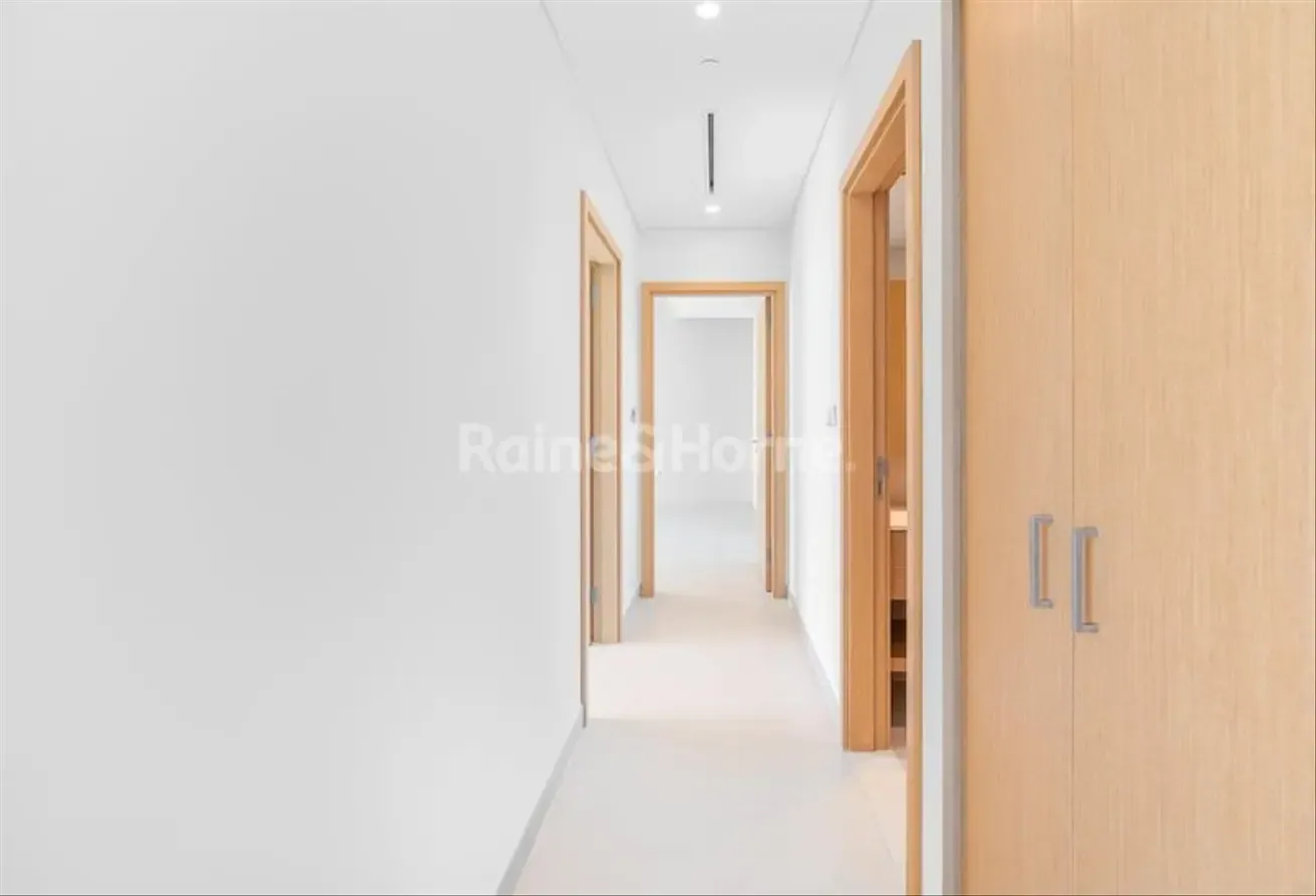 Bright 2BR | Hight Floor | Stunning Community View