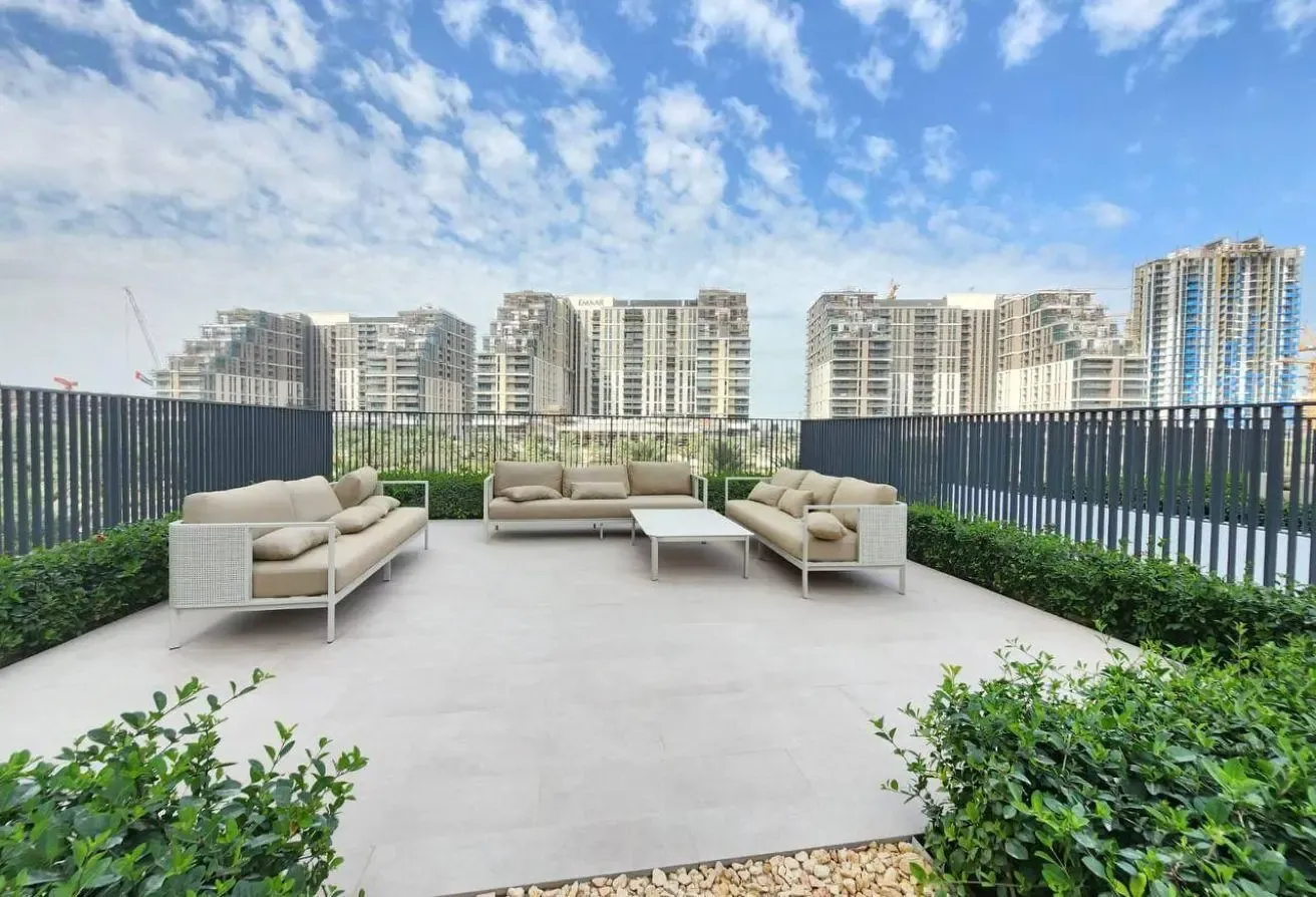 Furnished 1BR | Park & Downtown Views