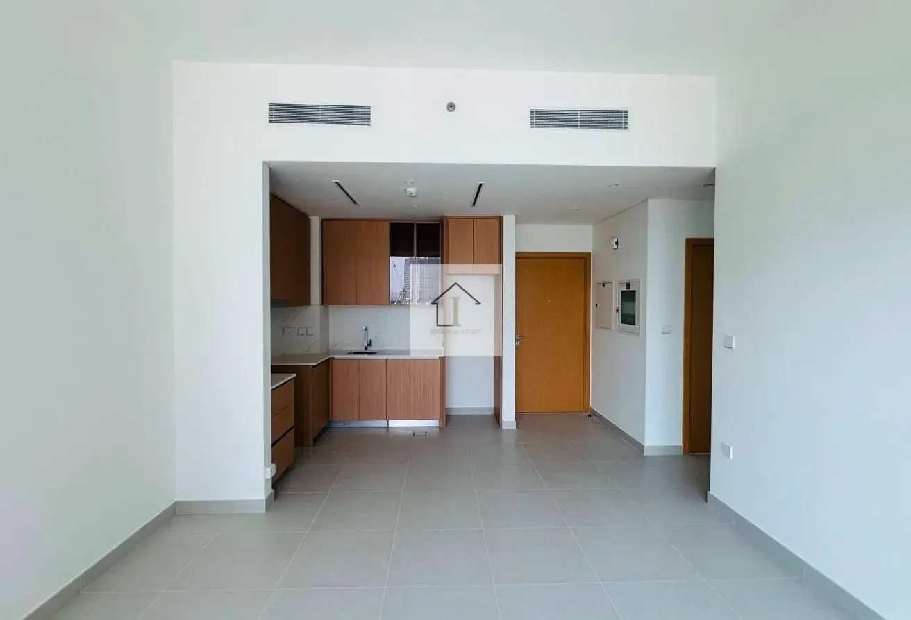 BRAND NEW | SPACIOUS LAYOUT | COMMUNITY VIEW