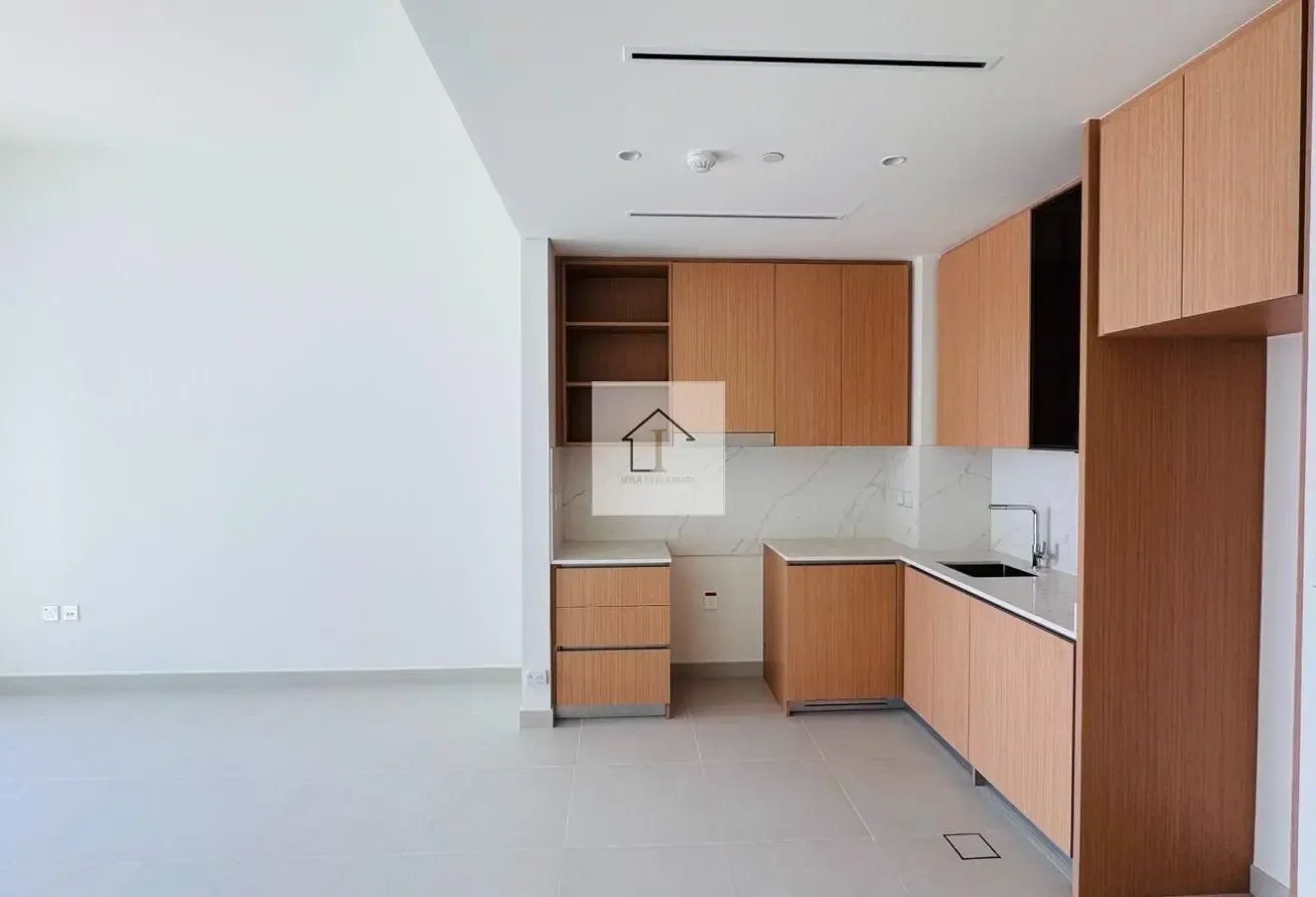 BRAND NEW | SPACIOUS LAYOUT | COMMUNITY VIEW