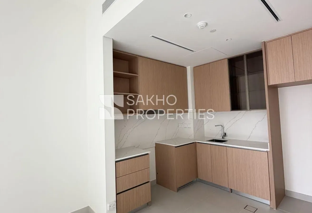 Brand New | Fitted Kitchen | Reduced Price