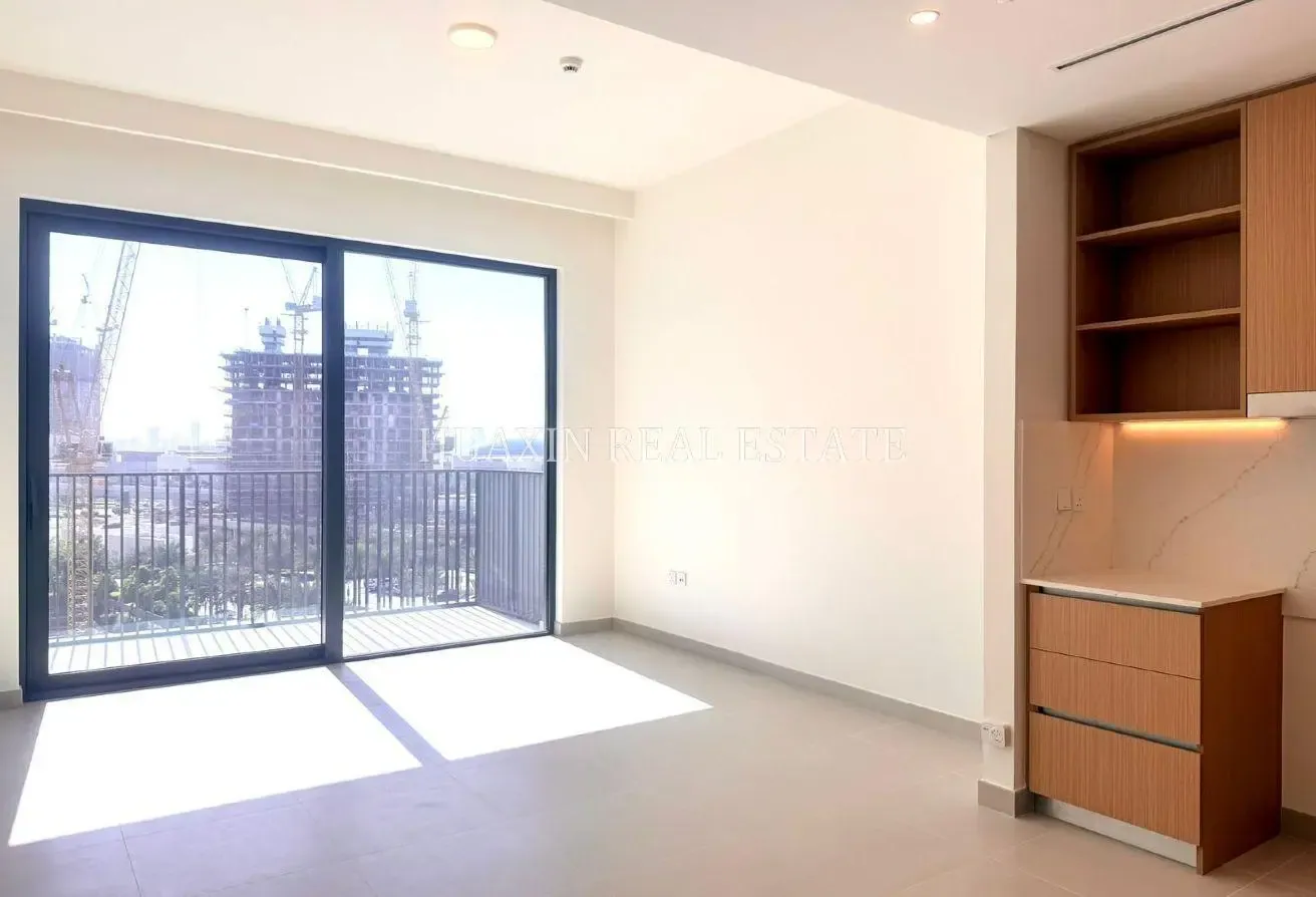 Park View I Lowest Price I Vacant
