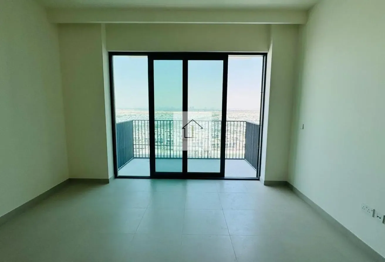 SPACIOUS LAYOUT | POOL VIEW | BRAND NEW