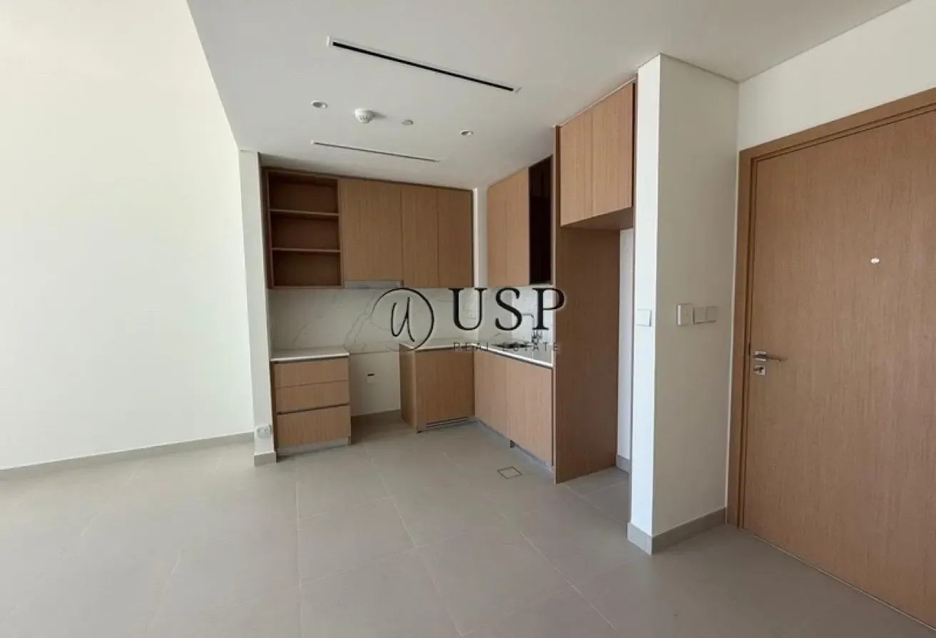 Spacious 1BR | Park & City View | Brand New