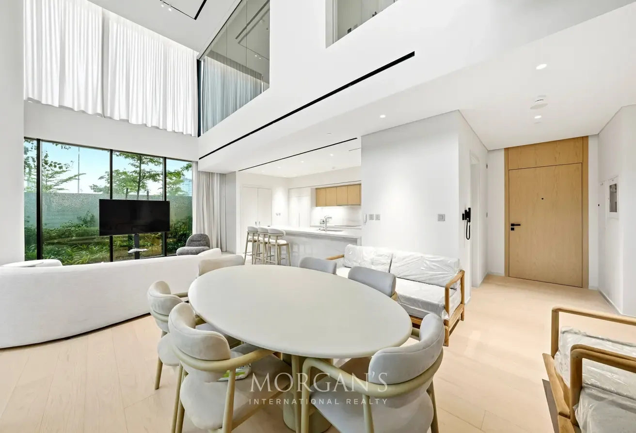 Luxury 3BR Duplex | Stunning Views | Furnished