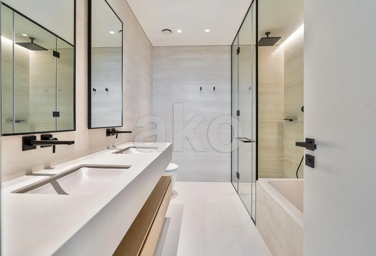 Reduced Price Luxury 3 Bed Furnished Creek Views