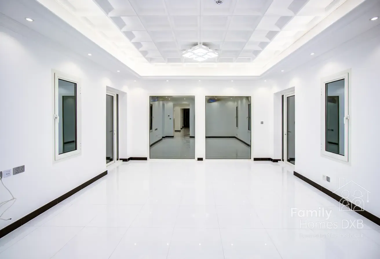 Corner Plot | Vastu | Vacant Now | Upgraded