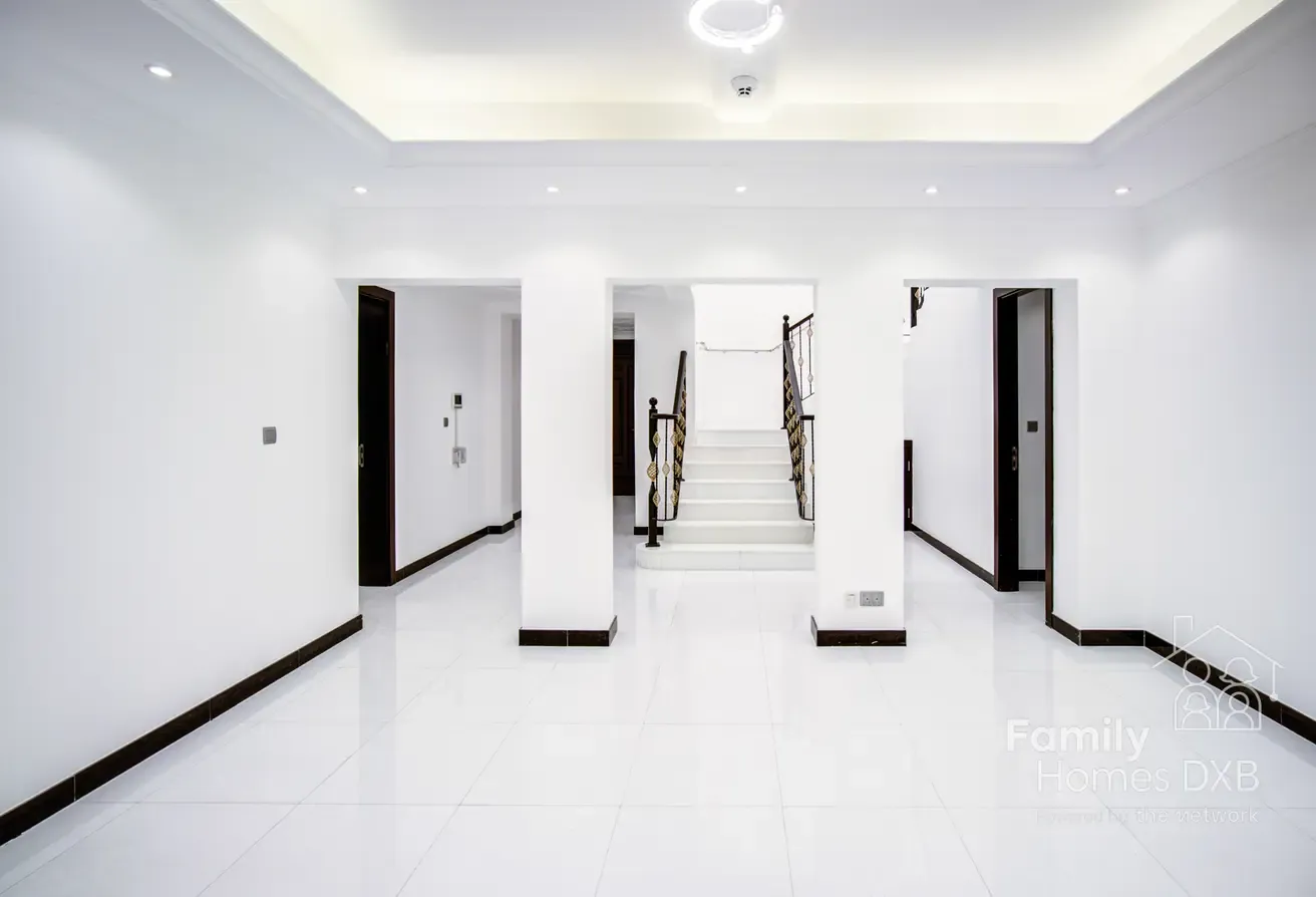 Corner Plot | Vastu | Vacant Now | Upgraded