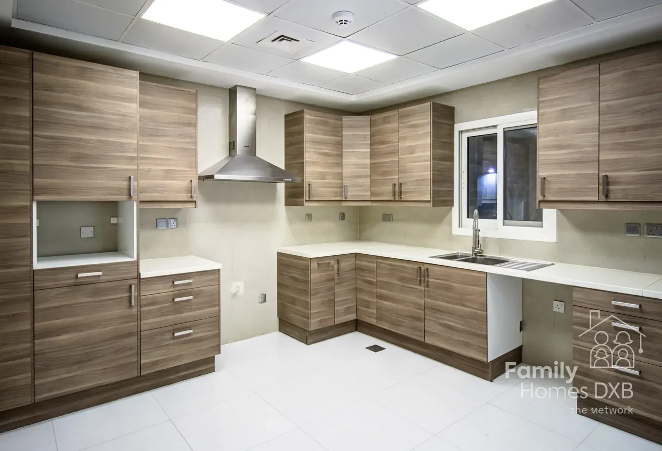 Corner Plot | Vastu | Vacant Now | Upgraded