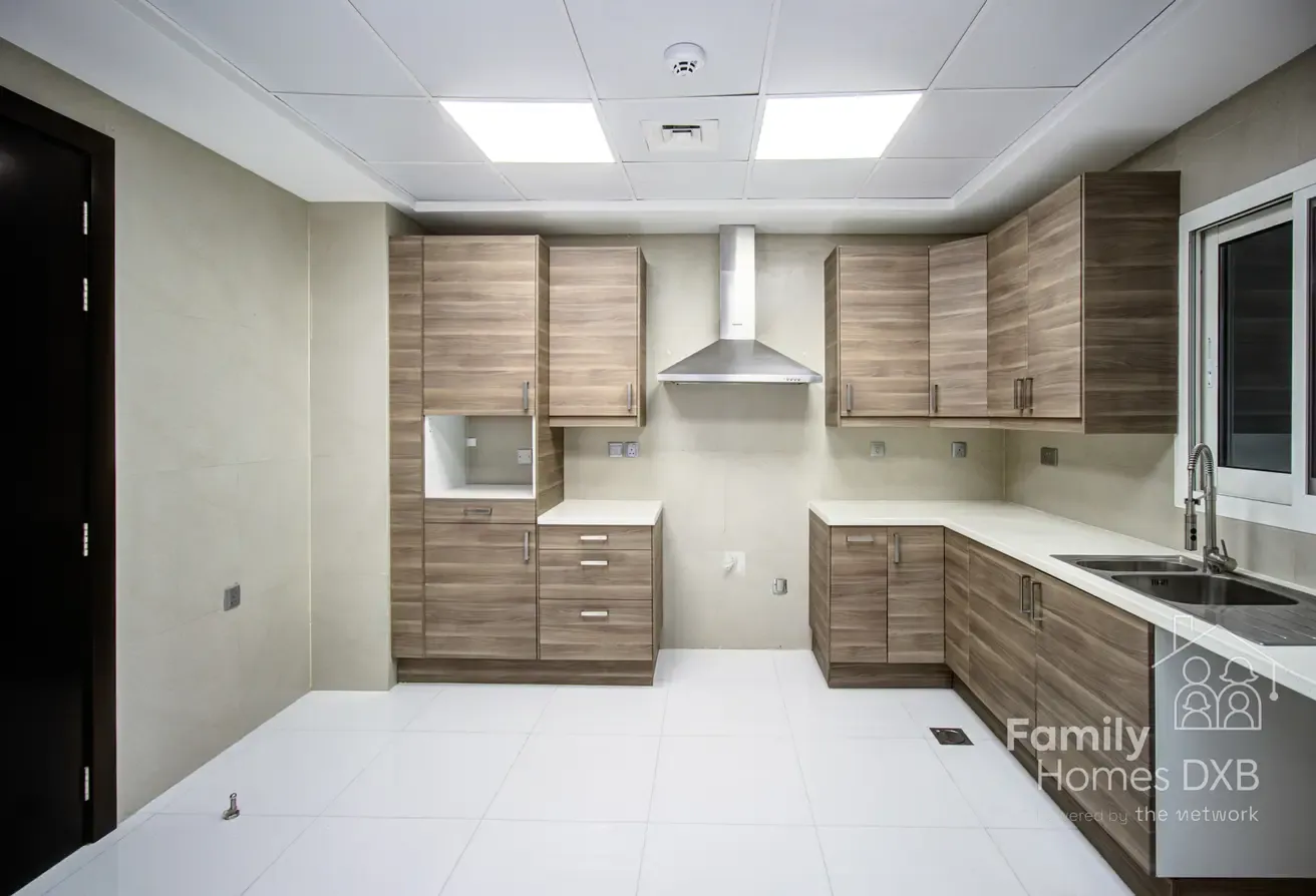 Corner Plot | Vastu | Vacant Now | Upgraded