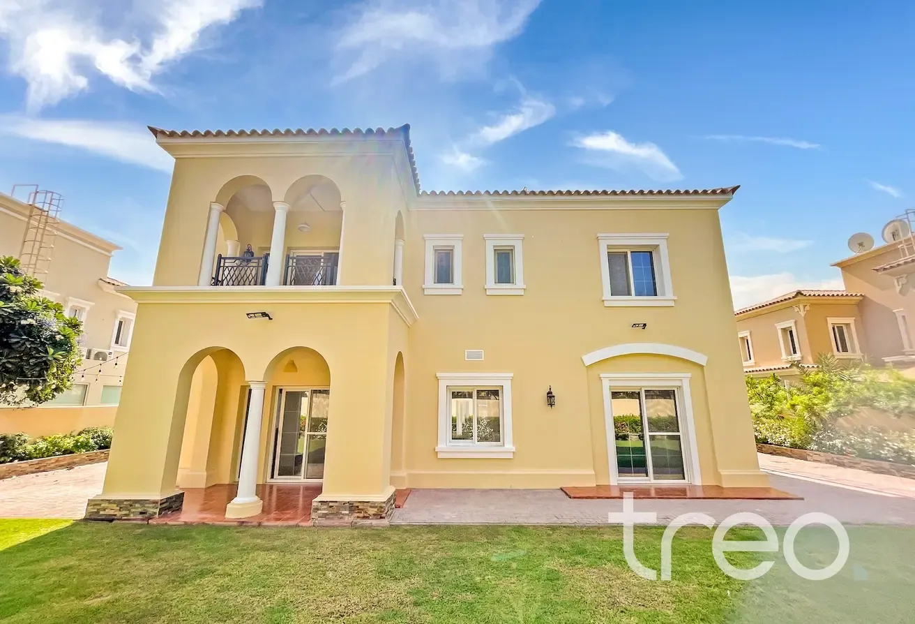 3 Bedroom  |  Vacant  |  Alvorada 4