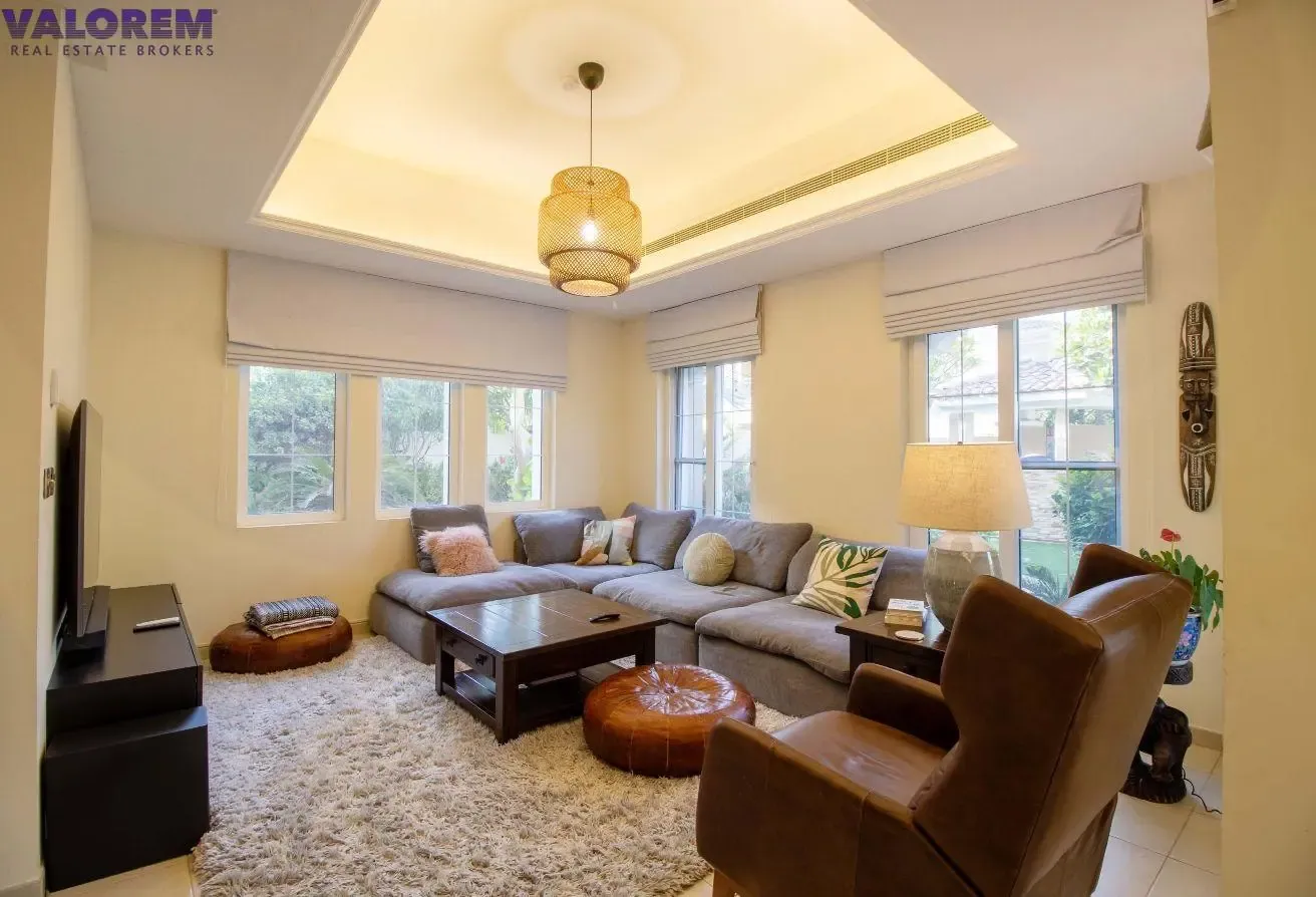 Well Maintained | Private Pool | Upgraded