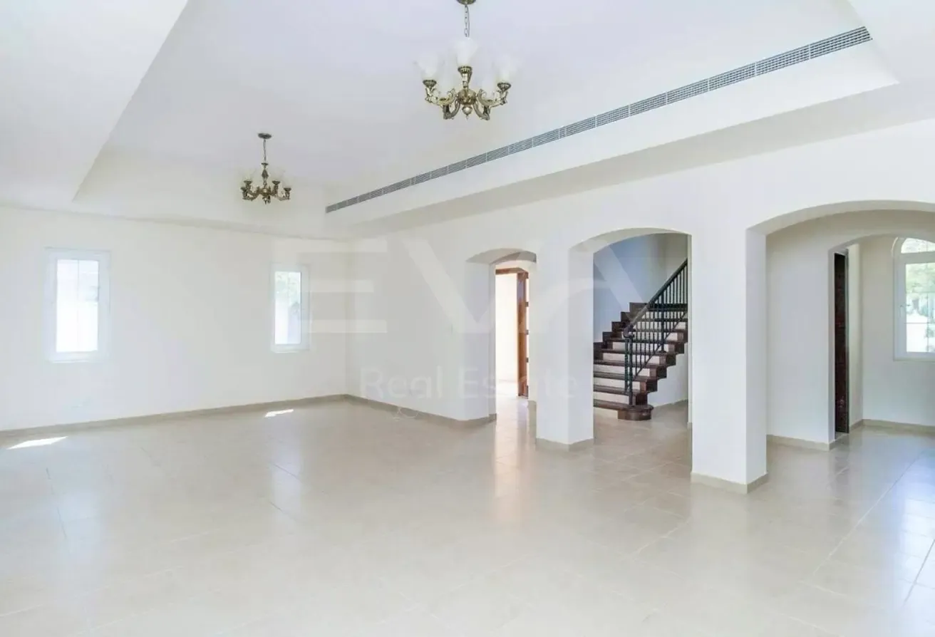 SINGLE ROW | A2 | READY TO MOVE | UNFURNISHED