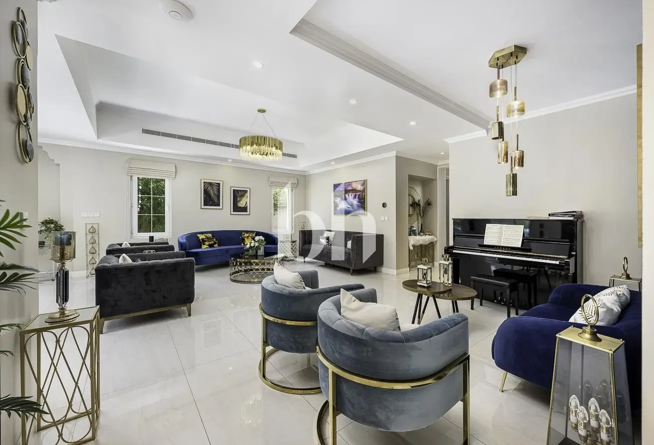 Upgraded 5BR Villa | Quiet Street| Maintenance Inc
