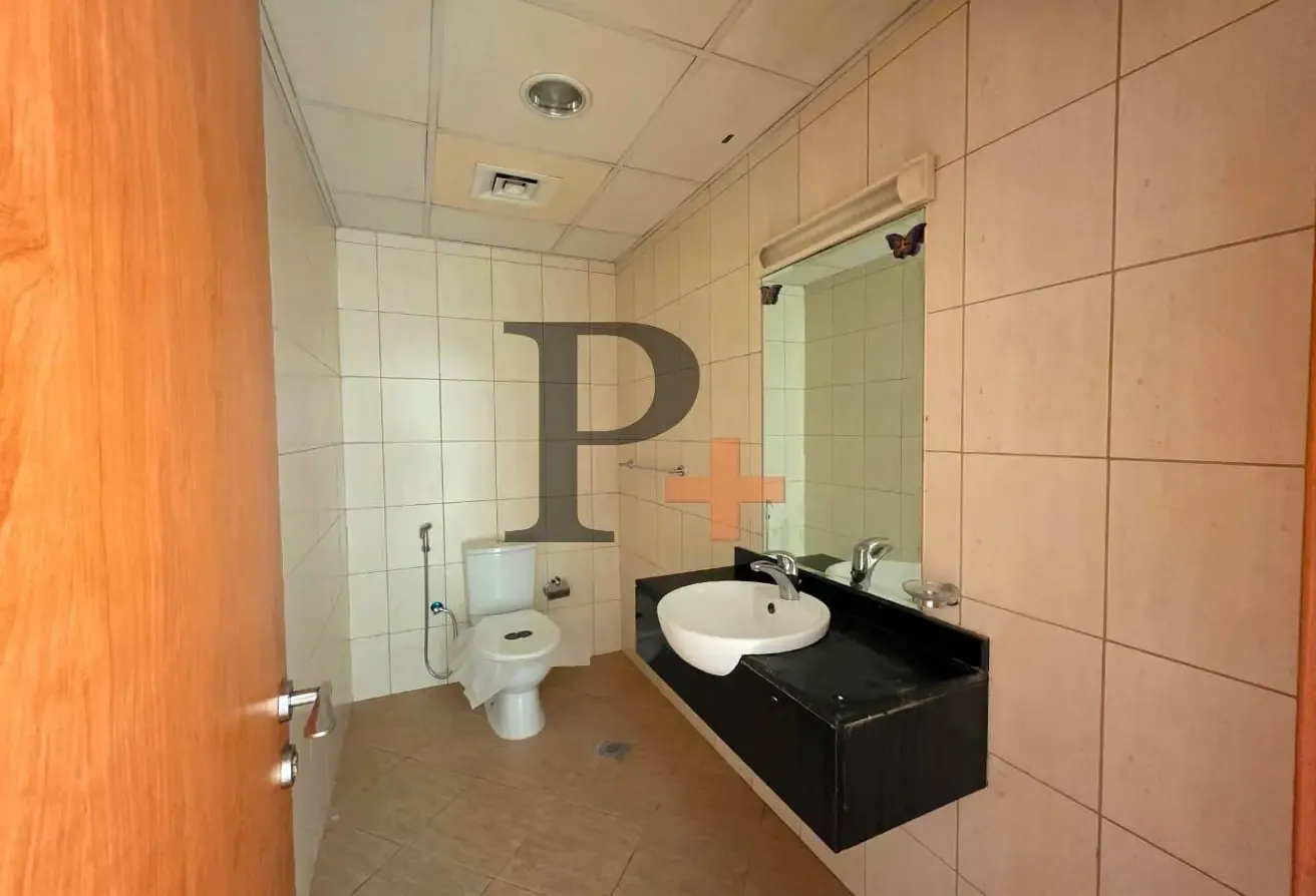 1Bhk | Spacious Unit | Well Maintained