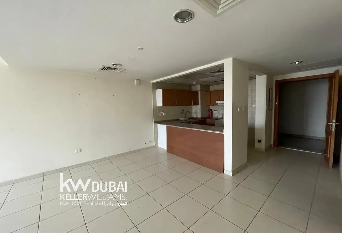 Multiple Cheques | Spacious | Community View