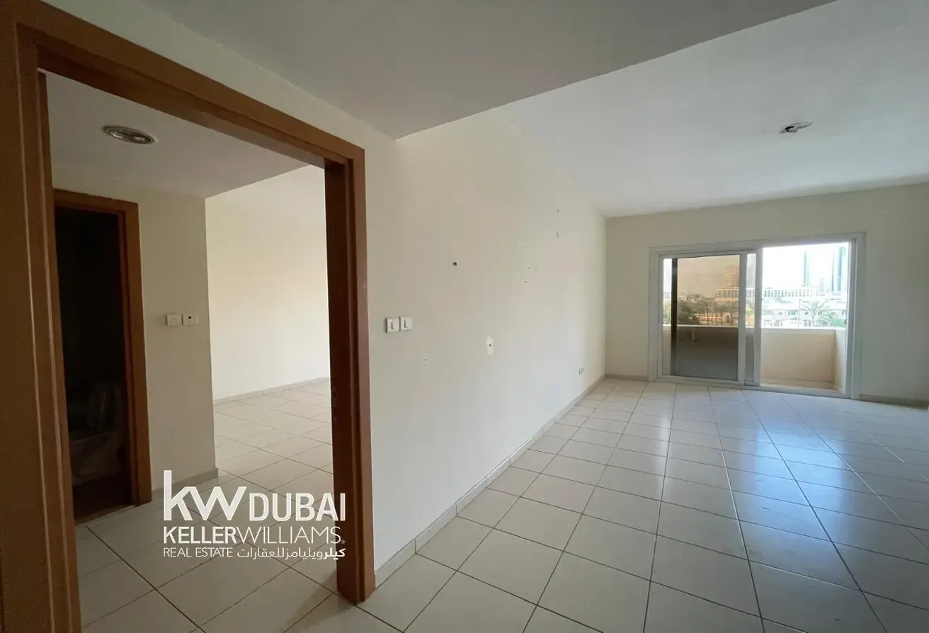 Multiple Cheques | Spacious | Community View