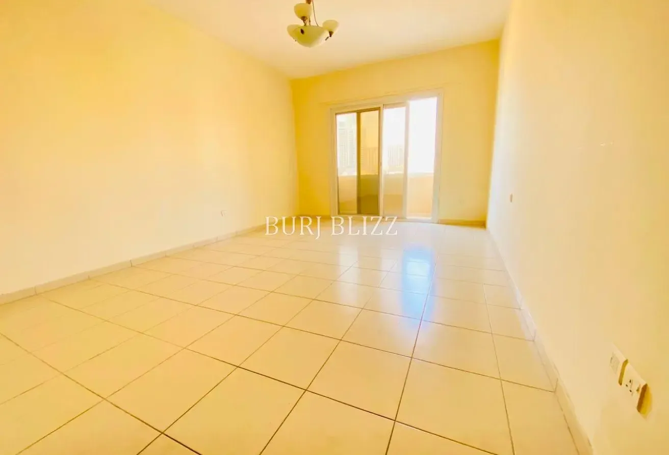 Unfurnished 1BR | Big Layout | Open View