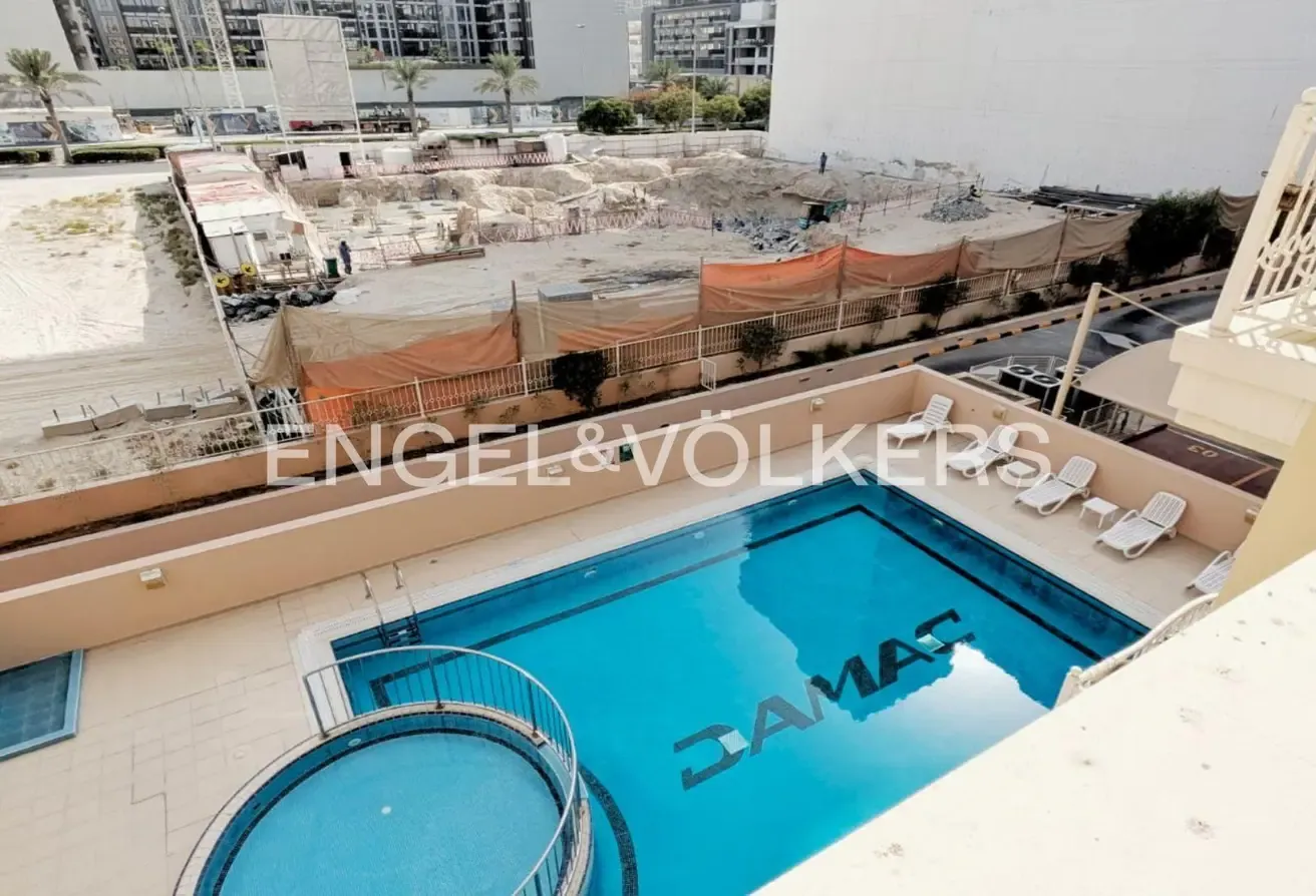 Vacant now | Low Floor | Spacious layout