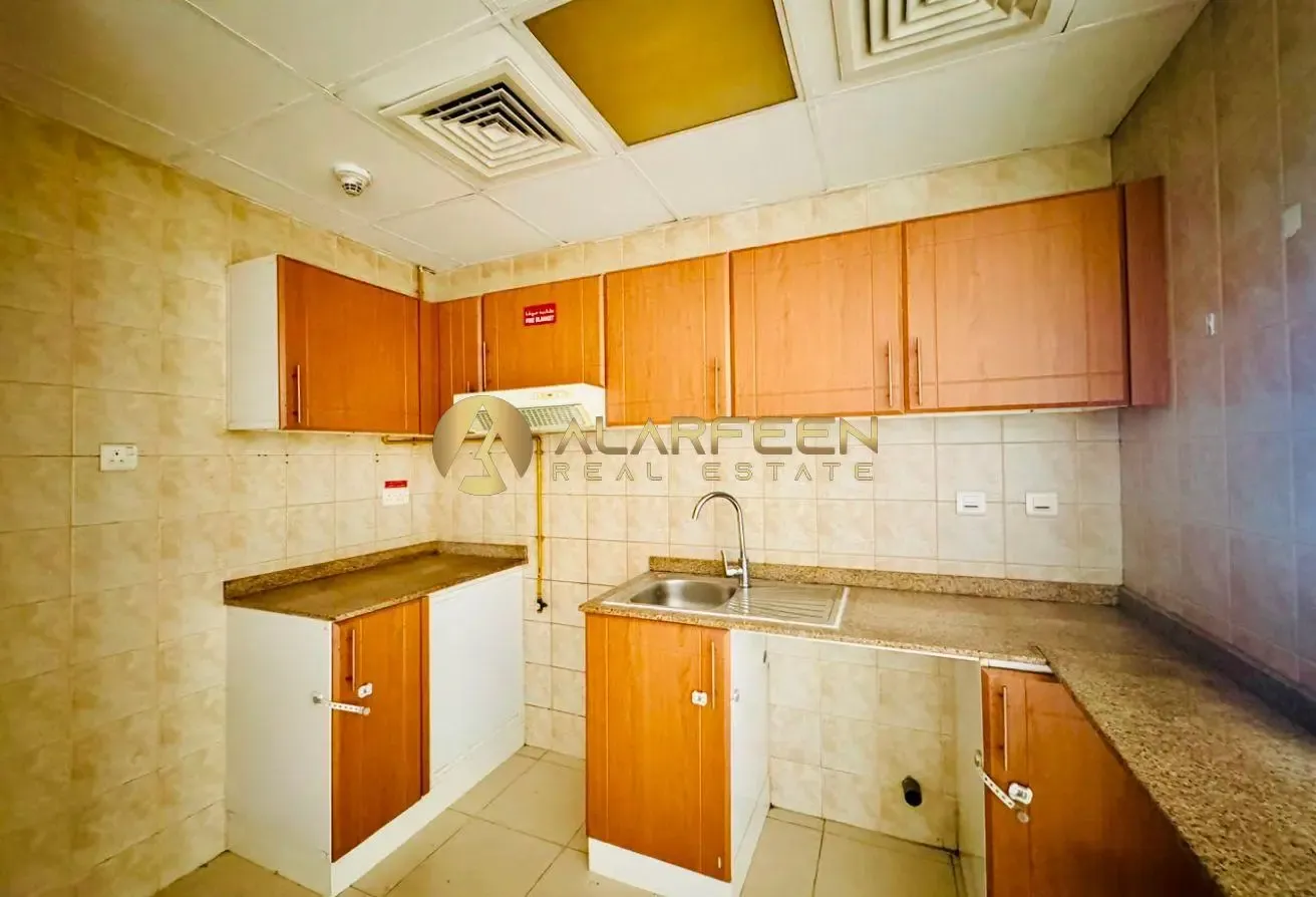 Massive Layout | Pool View | Vacant | Call Now