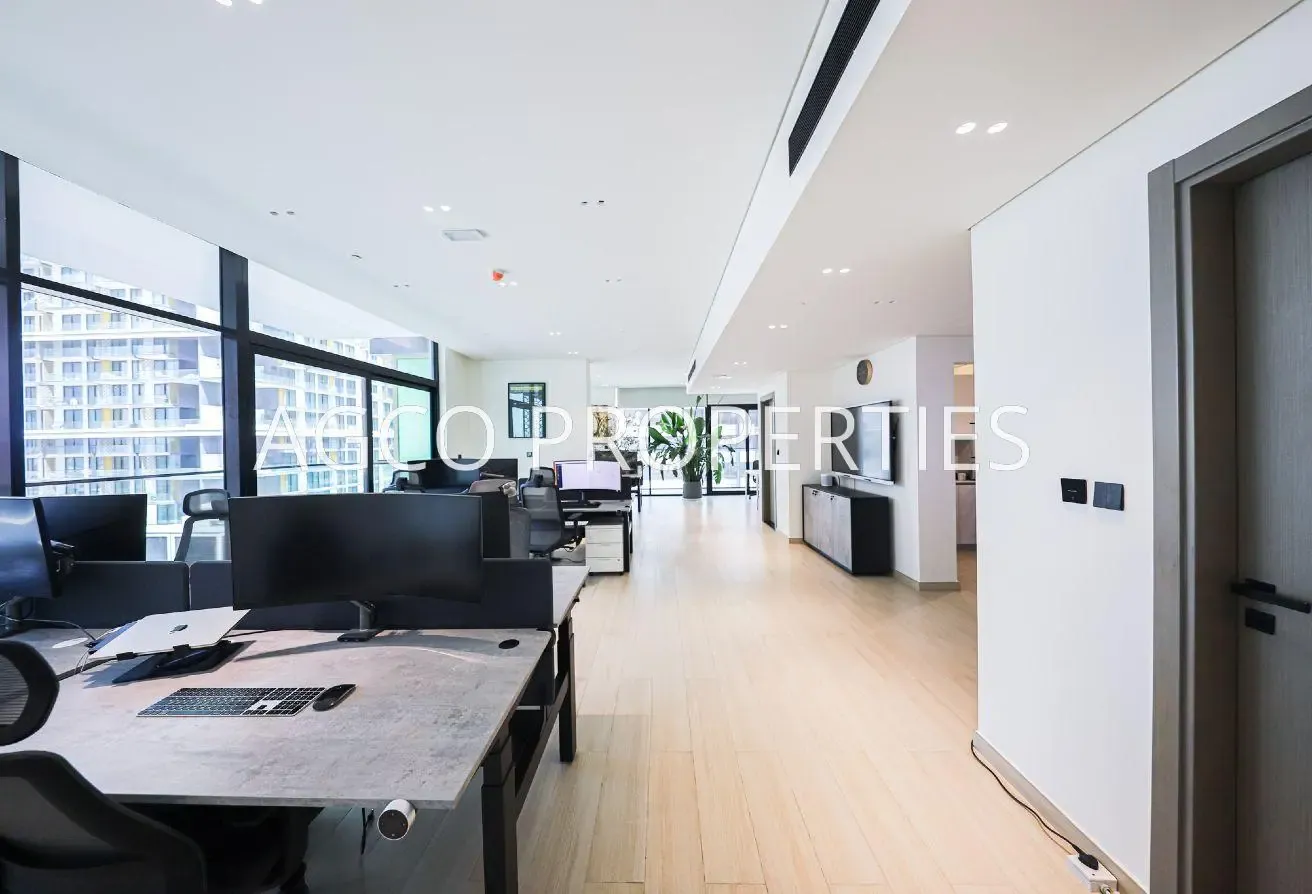 Fitted | Vacant | Prime Location