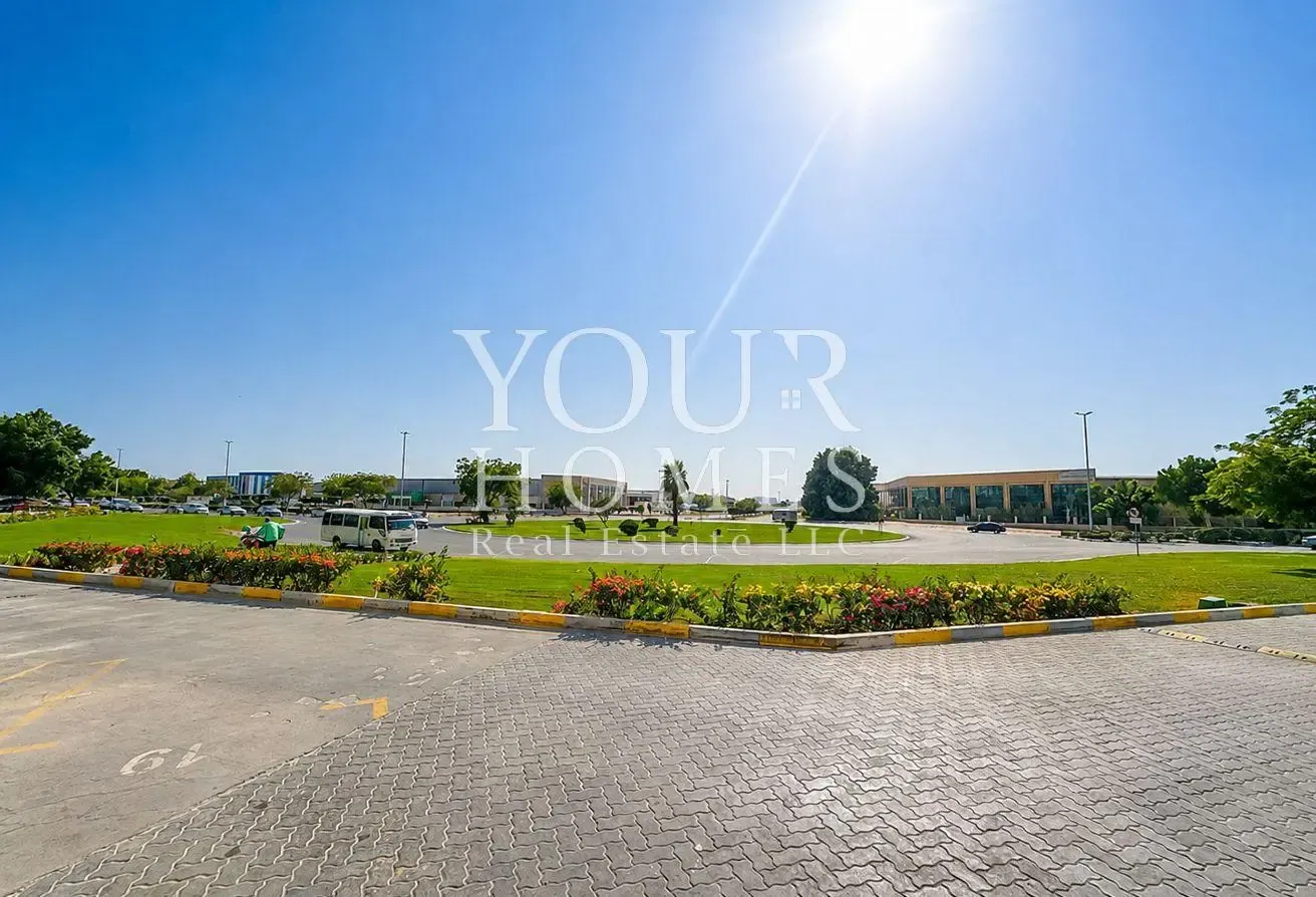 High ROI Investment | Close to Metro Access