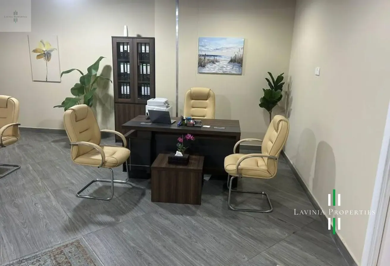 FITTED OFFICE | IDEAL LOCATION | AMPLE PARKING