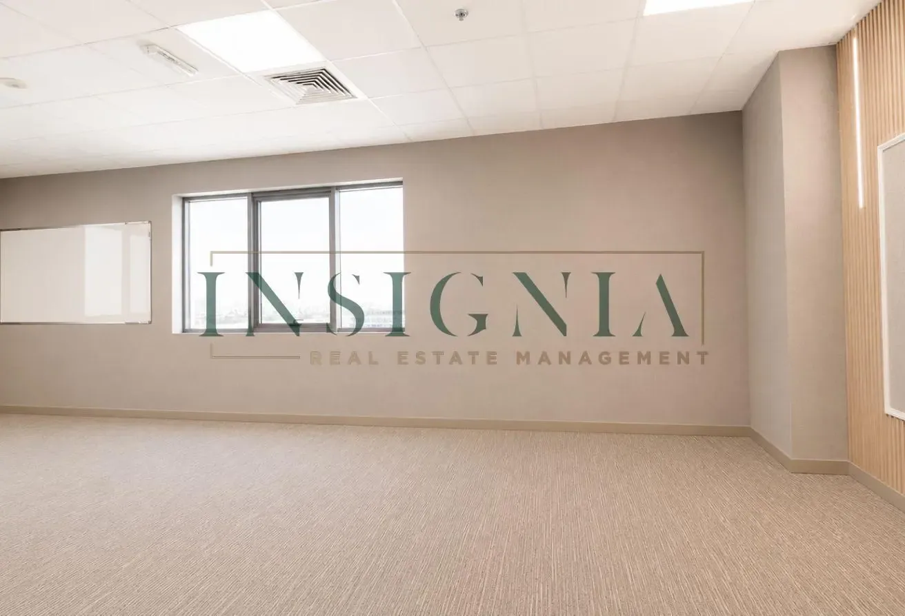 Fitted Office Premium Office Prime location Vacant