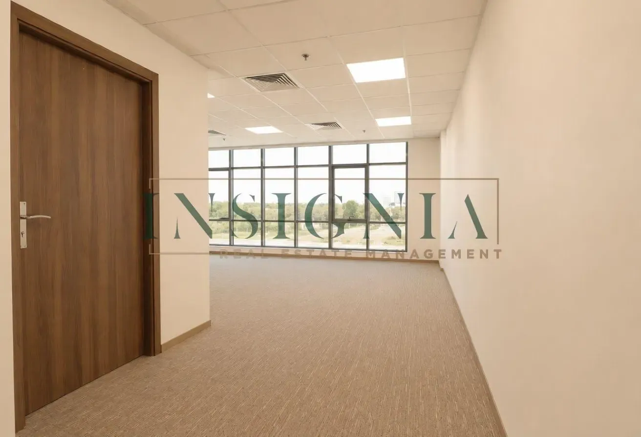 Fitted Office Premium Office Prime location Vacant