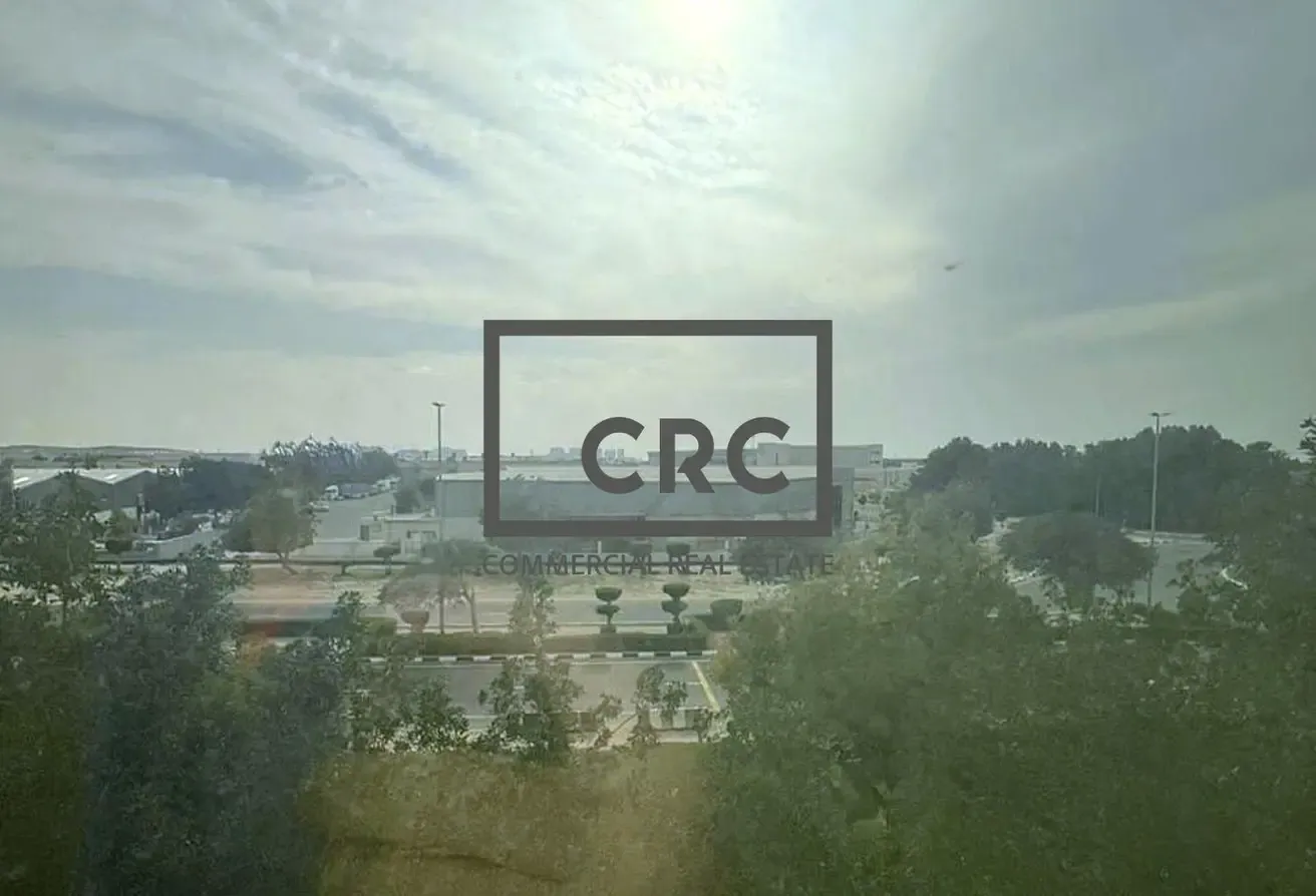 Vacant | Leasehold Office | Shell and Core Layout