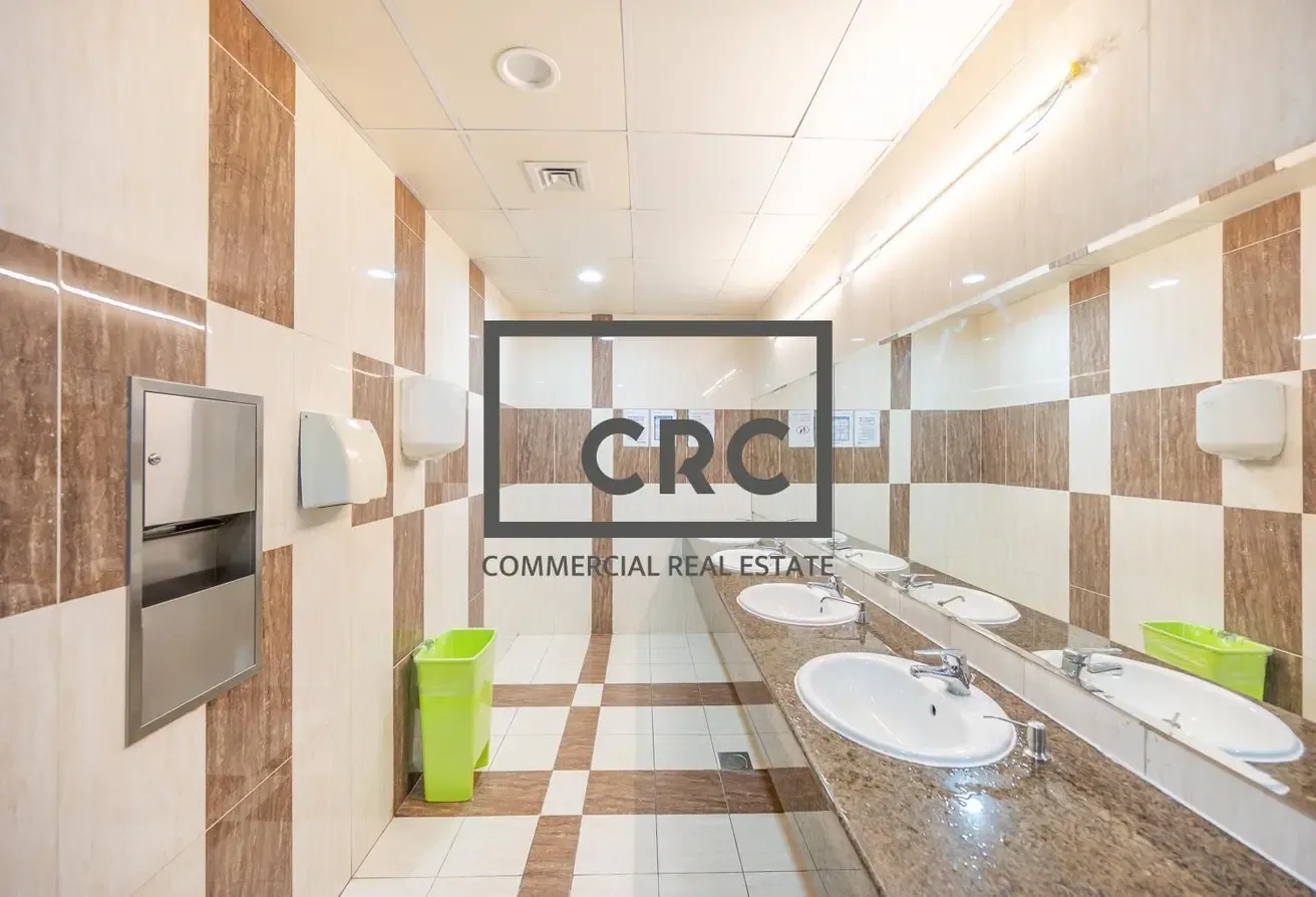 Vacant | 1 Parking | Great Value
