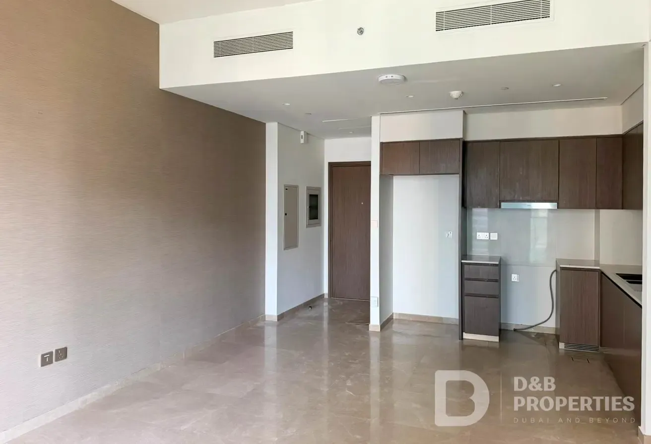 CORNER UNIT | BURJ KHALIFA VIEW | VACANT