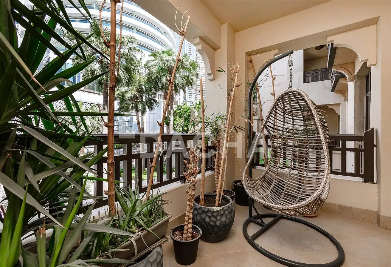 VOT | Prime Location | Minutes Beside Dubai Mall