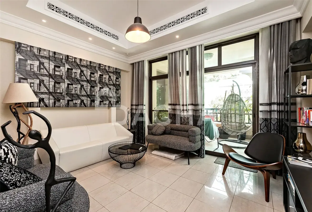 VOT | Prime Location | Minutes Beside Dubai Mall