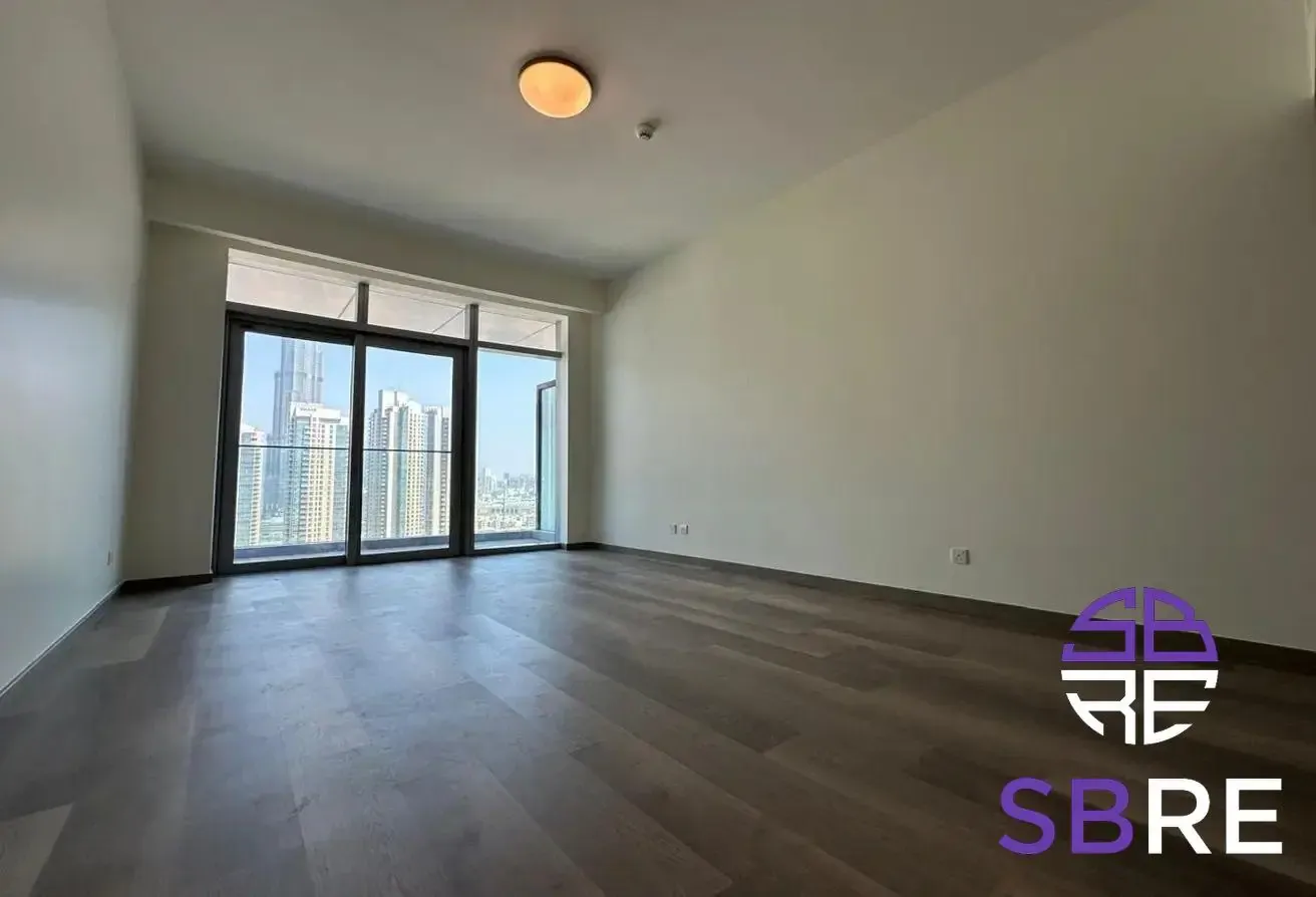 Spacious 2BR | Stunning Burj View | Luxury Living