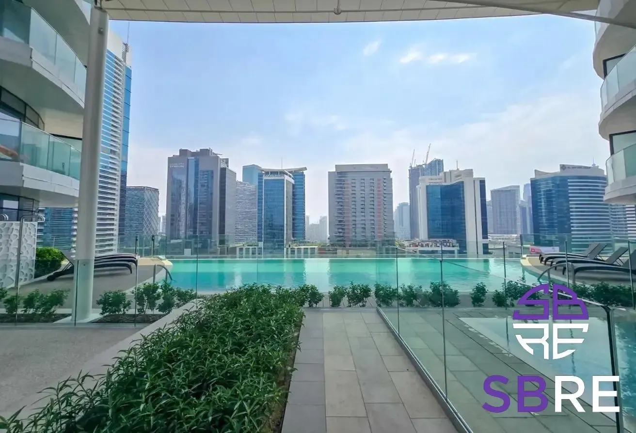 Spacious 2BR | Stunning Burj View | Luxury Living