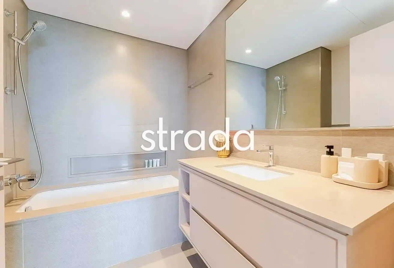 Very High Floor | Sea View | Vacant