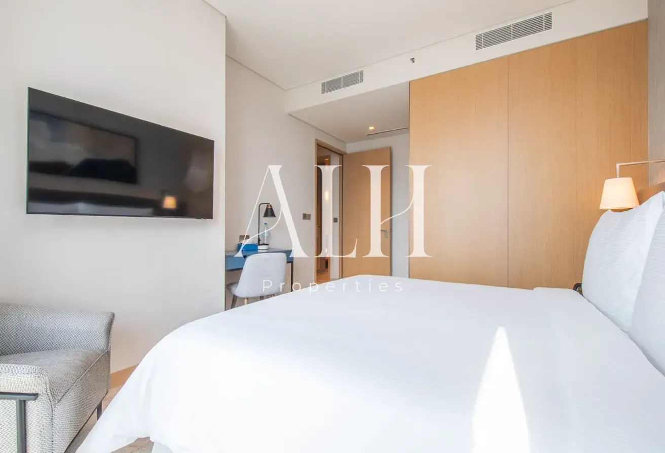 Full Burj Khalifa View | Fully Furnished | Vacant