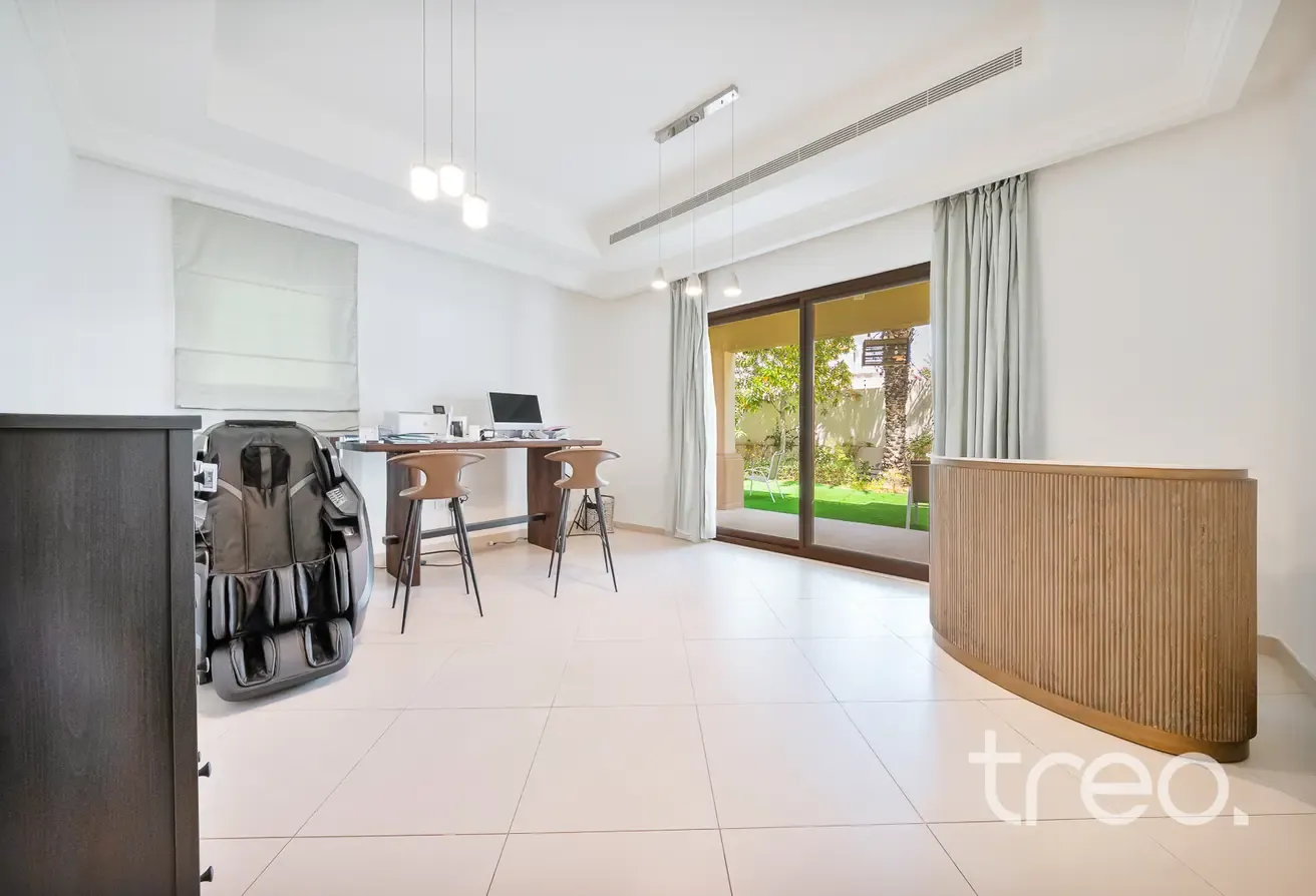 Partial Park View | Vacant Soon | 4 Bed
