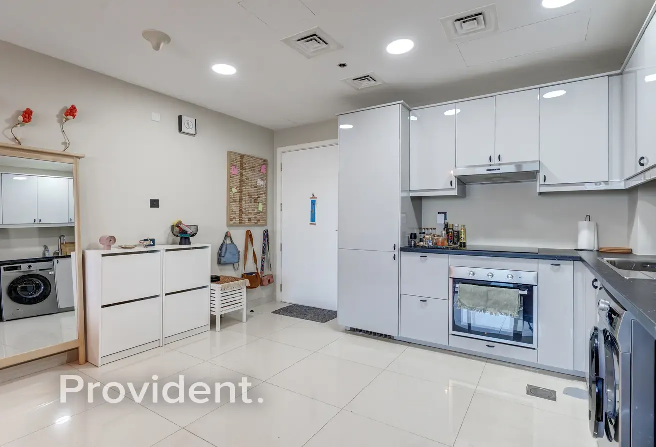 Fully Furnished | Flexible Cheques | One Month Free