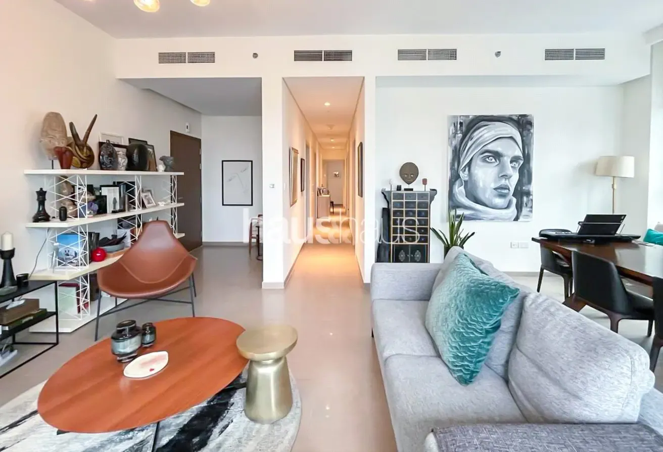 Unfurnished | Closed Kitchen| MAIDS | Vacant NOW